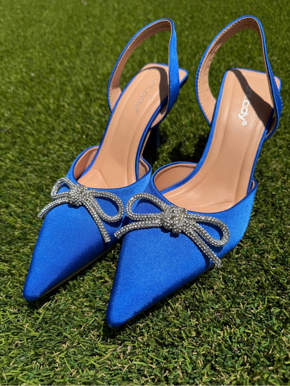 Blue Satin Women's Slingback Heels With Rhinestone Bows size 8,5 NWOT